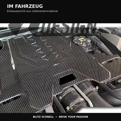 BMW M5 F90 Carbon Motorabdeckung – Einbauansicht